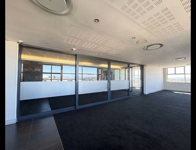637M² OFFICE TO LET IN UMHLANGA RIDGE